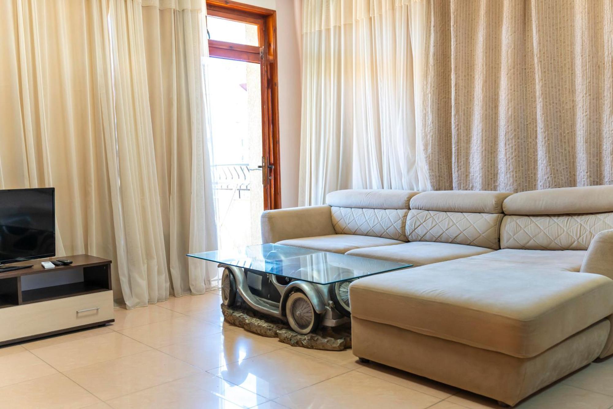 מלון נסבר Family House Katerini מראה חיצוני תמונה