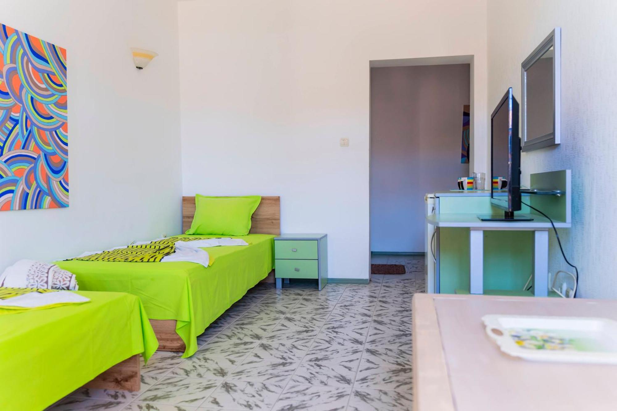 מלון נסבר Family House Katerini מראה חיצוני תמונה