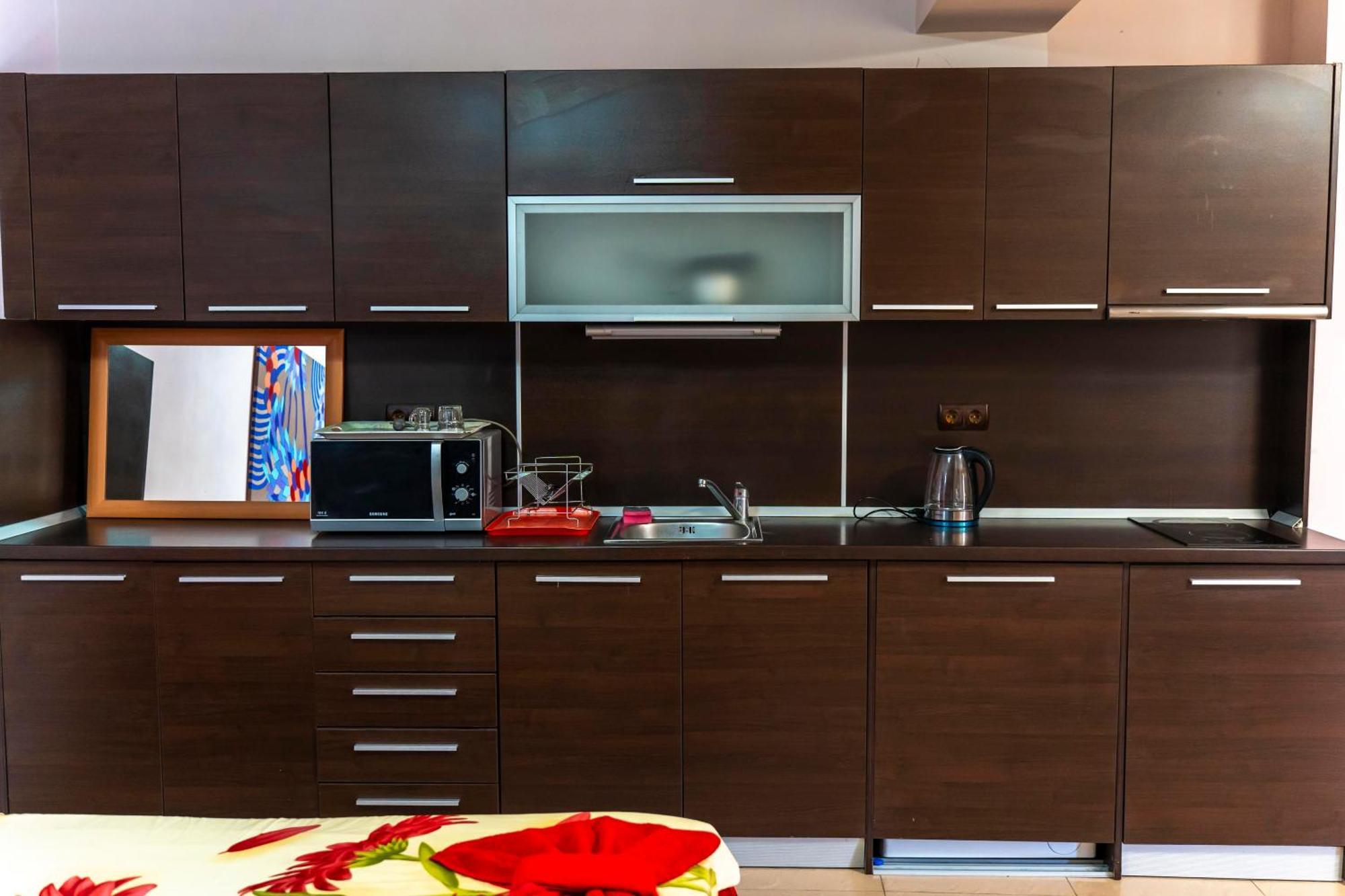 מלון נסבר Family House Katerini מראה חיצוני תמונה