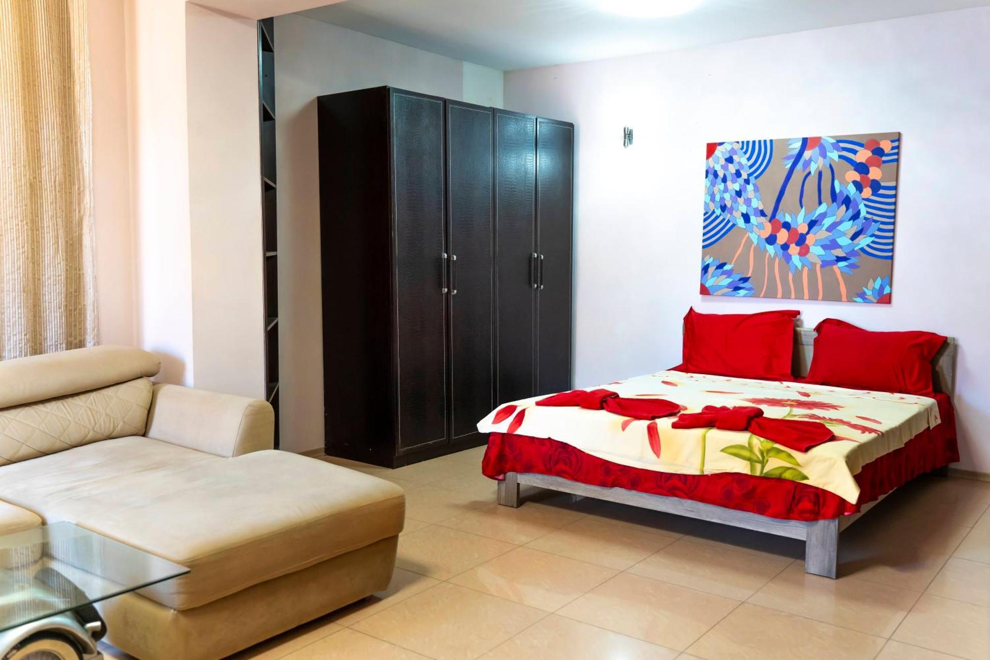 מלון נסבר Family House Katerini מראה חיצוני תמונה